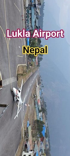Summit Air Landing Lukla Airport Nepal ✈️🇳🇵🌎 #summitair #flightlanding #luklaairport