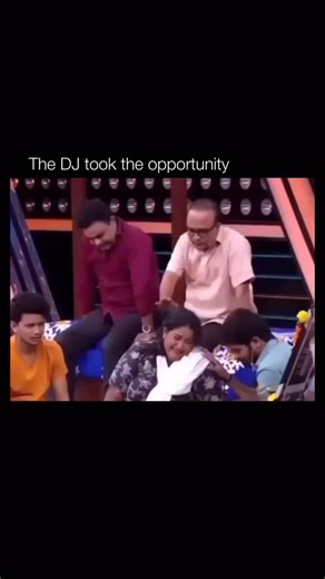 23M views · 4.4K reactions | 藍 A DJ, short for “disc jockey,” is a...