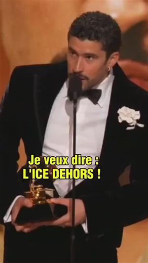 Cerveaux Non Disponibles on Instagram: "« ICE OUT ! Nous ne sommes ni des sauvages, ni des animaux, ni des extraterrestres ; nous sommes des êtres humains et nous sommes Américains. La haine se nourrit de haine. Seule l’amour est plus puissant que la haine. Alors, s’il vous plaît, nous devons changer. » Bad Bunny lors de la cérémonie des Grammys hier soir !"