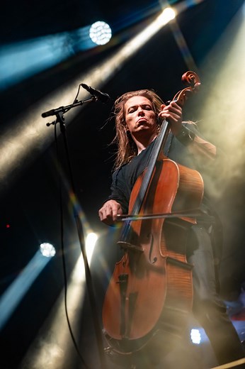 SEINÄJOKI – This was so much fun. 🤘 Upcoming concerts this week: Tomorrow DBTL / Turku and on Saturday Kuopiorock / Kuopio! Who is in?! 🙌 #Apocalyptica #Festival #MetalMusic #Cello #MetalCello #Concert | Apocalyptica