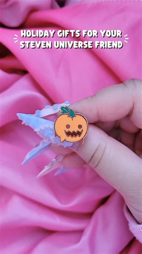 🌸 Audrey 🌸 on Instagram: "This year I released a whole bunch of new Steven Universe mini pins, charms, and stud earrings! I can't wait to continue expanding this collection :3 ✨ #stevenuniverse #stevenuniversefuture #stevenuniversefanart #stevenuniverseart #stevenuniversecosplay #su #rebeccasugar #stevenuniversepearl #stevenuniversegarnet #stevenuniverseamethyst #stevenuniversethemovie #stevenuniversefandom #crystalgems #wearethecrystalgems #greguniverse #rubyandsapphire #homeworld #homeworldg