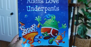 Family Book Club - Aliens Love Underpants