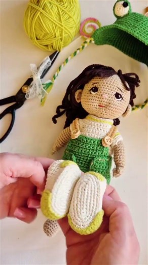 Auri Frog Hat Doll Crochet Pattern 🐸 Amigurumi Doll Tutorial