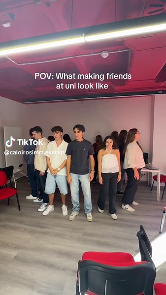 POV: What Making Friends at Uni Really Looks Like