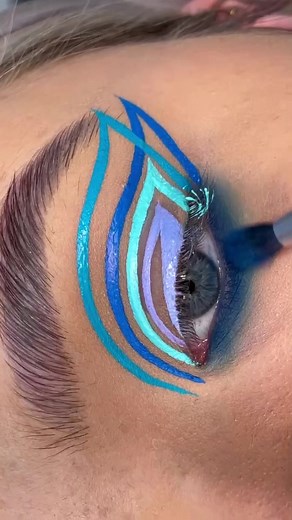 my shaky hands could NEVER!!!