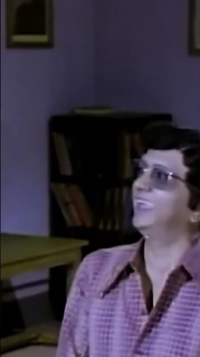 முடிஞ்ச அளவுக்கு உண்மையா எழுது ! #Aarilirunthuarubathuvarai #Rajinikanth ‪@PAArtsOfficial‬ ​