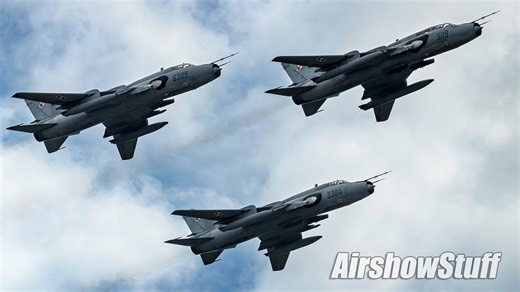 Polish Air Force's MiG-29 and Su-22 Perform at Airshow