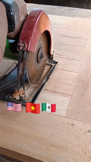 28K views · 200 reactions | Ukir pintu Anyaman model Piramida.. sawed using a serkel machine before being carved #carpernter #woodworking #vidioreal | Wawan | Facebook