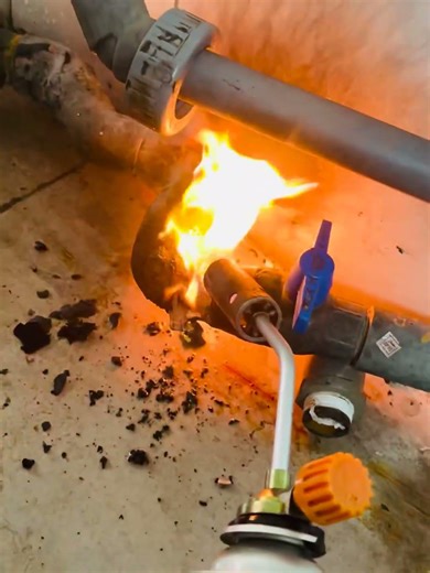 PVC pipe remove elbow ￼