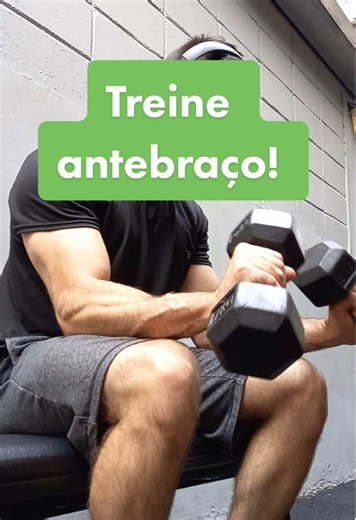 Você treina o antebraço? O antebraço é uma região extremamente funcional, responsável por movimentos do punho, dedos e rotação do antebraço. Sem antebraço forte não existe treino pesado de costas, bíceps e até exercícios de perna. Então bora treinar comigo, acesse o link na bio! Crédito vídeo @raspberry_ape #treino #musculaçao #academia #treinodebraço #horadotreino