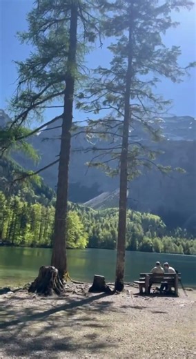 You Won’t Believe This Hidden Lake 😳🇦🇹