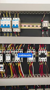⚙️ Arrancar un motor con lógica cableada está bien… Pero automatizar una planta con PLC es un nivel completamente distinto. Para llegar ahí, no basta con saber lo básico. Necesitas dominar una de las habilidades más demandadas por la industria: la Automatización Industrial. ✔️ Porque no solo se trata de arranques, sino también de programación de PLC, simulación en 3D, instrumentación con PLC y más. Por eso y más, necesitas actualizar tus conocimientos. 📲 Si estás listo para hacerlo, escribe en 