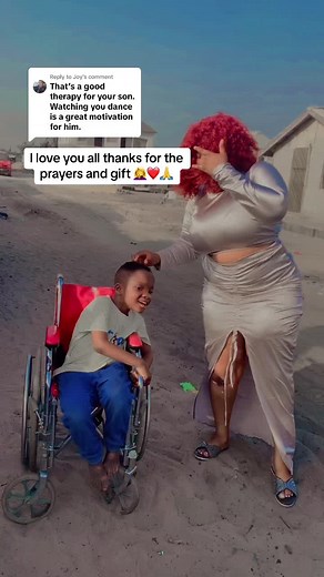 Expressing Gratitude in the Twetwe Dance Challenge