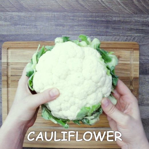 Keto Creamy Ham Chowder Recipe https://keto-daily.com/keto-creamy-ham-chowder-recipe/ #keto #lowcarb #ketodiet #ketodaily #chowder #recipe #cooking #food #souprecipe #ketorecipes | Keto Daily