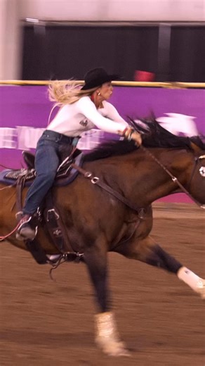 Saturday’s champion Whitley Sharp aboard her amazing stallion 💥Mr. Flash💥 the dynamic duo laid a time of 16.854! Burnsevents.com | Xtreme Barrel Race
