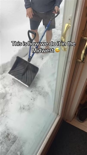 No Shoes for Snow: Hilarious Winter Fails