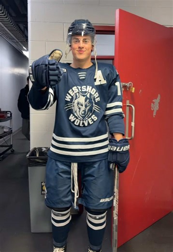 Ready for game day! 🐺 #hockey #hockeytiktoks #fyp #nhl #hockeyboys | Hockey