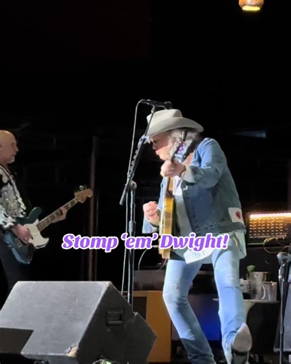 Dwight Yoakam and Mel Tillis Live Concert Highlights