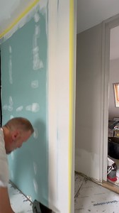 ORL TIPS on Instagram: "L étanchéité sous carrelage est primordiale je te montre tout ça avec l un des meilleurs produits sur le marché le @griffonfrance hbs 200 et le geotextile du même nom.. #carrelage #placo #étanchéité #douche #salledebain #tuto #diy #technique #astuce #tips #griffon Collaboration commerciale @griffonfrance @primavera.rp"