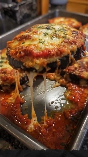 cheesy eggplant parmesan bake 🍆🧀