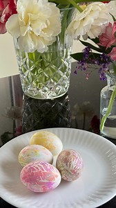 5K views · 18 reactions | Colorful Easter Eggs – A Fun & Easy DIY! 讀...