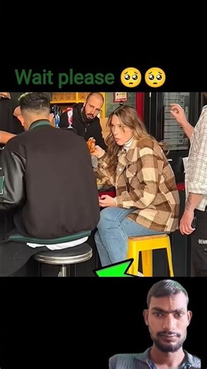 Broken Chair 🪑 Prank 😂 ll #shorts #trending #newshorts public Reaction Prank 😂