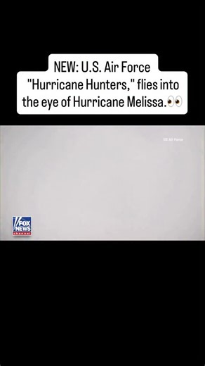 NEW: U.S. Air Force Reserve’s 53rd Weather Reconnaissance Squadron, also known as the “Hurricane Hunters,” flies into the eye of Hurricane Melissa. #HurricaneMelissa has since made landfall in Jamaica and is a Category 5 storm. Pray for Jamaica. This footage is Crazy. Follow: @tenpageslater | Explosive Sneakers