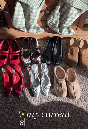 I’ve been living in these 🥿👠 #fallshoes #shoerotation #shoes #flats #kittenheels