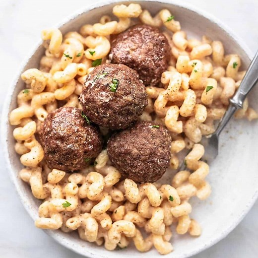 11K views · 63 reactions | Nutritious and delicious, Swedish Meatball Pasta is a perfect meal for adults and children alike. Made with tender, juicy beef, pasta spirals, and a creamy, savory sauce, this dish is an excellent choice for family dinners that everyone will love. RECIPE: https://www.lecremedelacrumb.com/swedish-meatball-pasta/ | Creme de la Crumb | Facebook