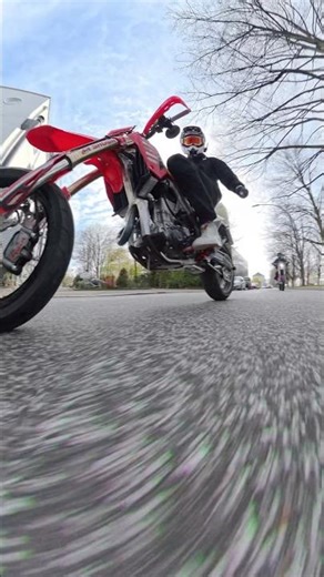 kostenloses Motorcycle Kit beim kauf einer @i‪@insta360‬X-Serie abstauben🙌 Code: meddes