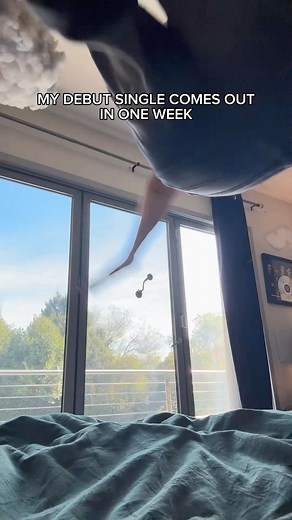 Corbyn Besson on Instagram: "MARK UR CALENDARS AND HIT THAT PRESAVE LINK IN MY BIO <3 #LoveMeBetter"