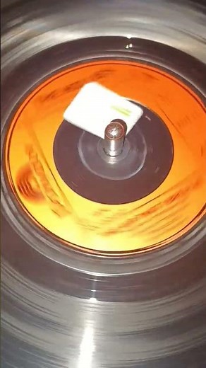 Best version? One from the collection | Arc-45 - The Hollies - The air that I breathe (1974)