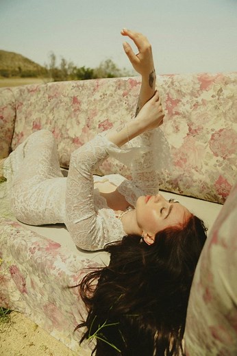 Interview: Anna Graves' heartfelt songs translate well to the big stage