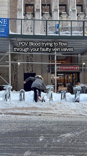 When you have chronic venous insufficiency, the valves inside your veins weaken. That can cause blood to pool in your legs, leading to pain, swelling, cramping, restless legs, or visible spider and varicose veins. These are signs your veins are working harder than they should to return blood to your heart. When pathways get blocked, pressure builds. Whether it’s city streets or your veins, restoring flow matters 💙 👉🏼 Click the link in our bio ☎️ Or call 844-382-8422 now! #VaricoseVeins #Healt