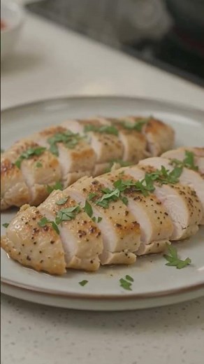 Quick & Easy Chicken Breast Recipe 🤤 #Shorts # the Freshmix