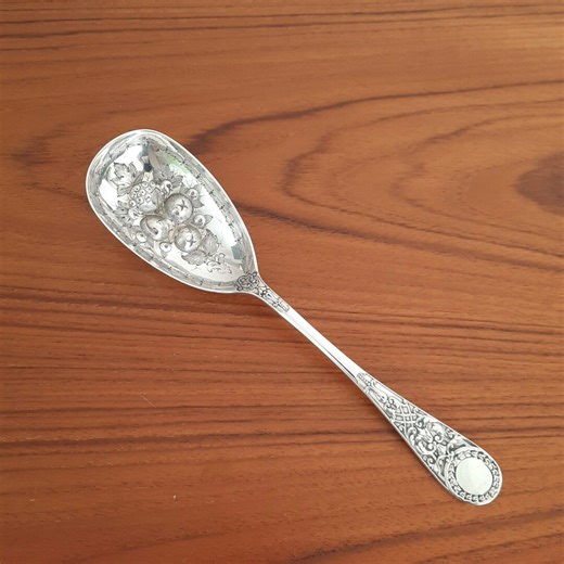 Decorative Berry Spoon, Silver Plated Ornate Serving Spoon, Silver Flatware, Gift for Pudding Lover, Pudding Server, Fancy Silver Spoon - Etsy Australia