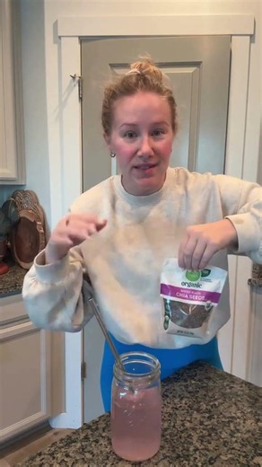 One of the easiest ways to get a good dose of fiber in! (without actually taking a supplement) I