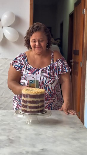 Primos Nascimento on Instagram: "Bolo do pix — parte 2 da Aniversariante no feed @vihnr 🎂"