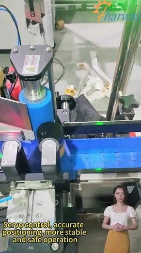 Watch Seamless Labeling: Automatic Round Bottle Labeling Machine Live Operation Demo #shorts