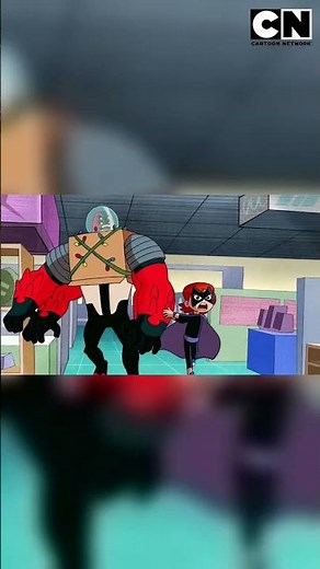 Max in the middle of chaos | Ben 10 in Latin American Spanish