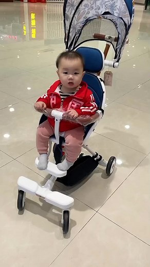 Stroller Lipat8 on TikTok