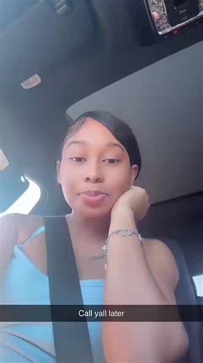 Dee this morning before her Pilates class 💪🏽 #Dee #Dee18 | pilates