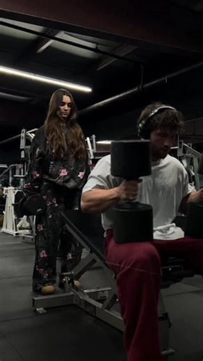 Sean on Instagram: "@liftkip ❤️🤍"