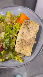 Air Fryer Halibut with Garlic Butter Sauce This air fryer halibut with garlic butter sauce is a quick and easy recipe for delicious and tender halibut for dinner in less than 10 minutes. Thank you @wildforsalmon for gifting me this incredible Alaskan halibut to use in this recipe! You can get 10% off your salmon box order with code LYNDSEY10. Ingredients 2 fillets halibut salt and pepper to taste Sauce Ingredients 1 tbsp Primal Kitchen garlic aioli mayonnaise may sub for Hellman’s or other mayon