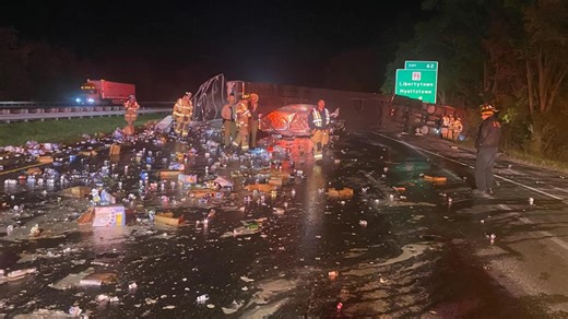 18-wheeler crash spills beer all over I-70