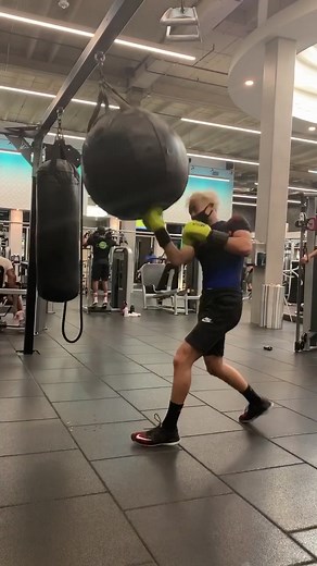 Last day at the gym before it closed again #boxing #boxingtraining #fyp #foryou