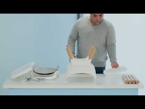How to assemble the youth stool mode of the Graco® Table2Table™ Lux 6-in-1 Highchair