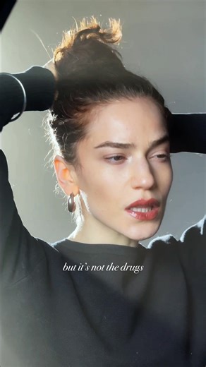 i imagine myself in a convertible car, hair in the wind when i hear this #uksoul #testaoc #celeste