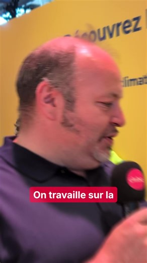 📬 La Poste dévoile sa boîte aux lettres connectée ! 🔒✨ #LaPoste #VivaTech #SerrureConnectée #VivaTechnology | Clubic