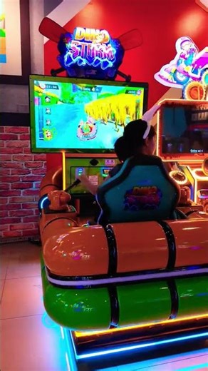 Brina Tries the Dino Storm Arcade Game